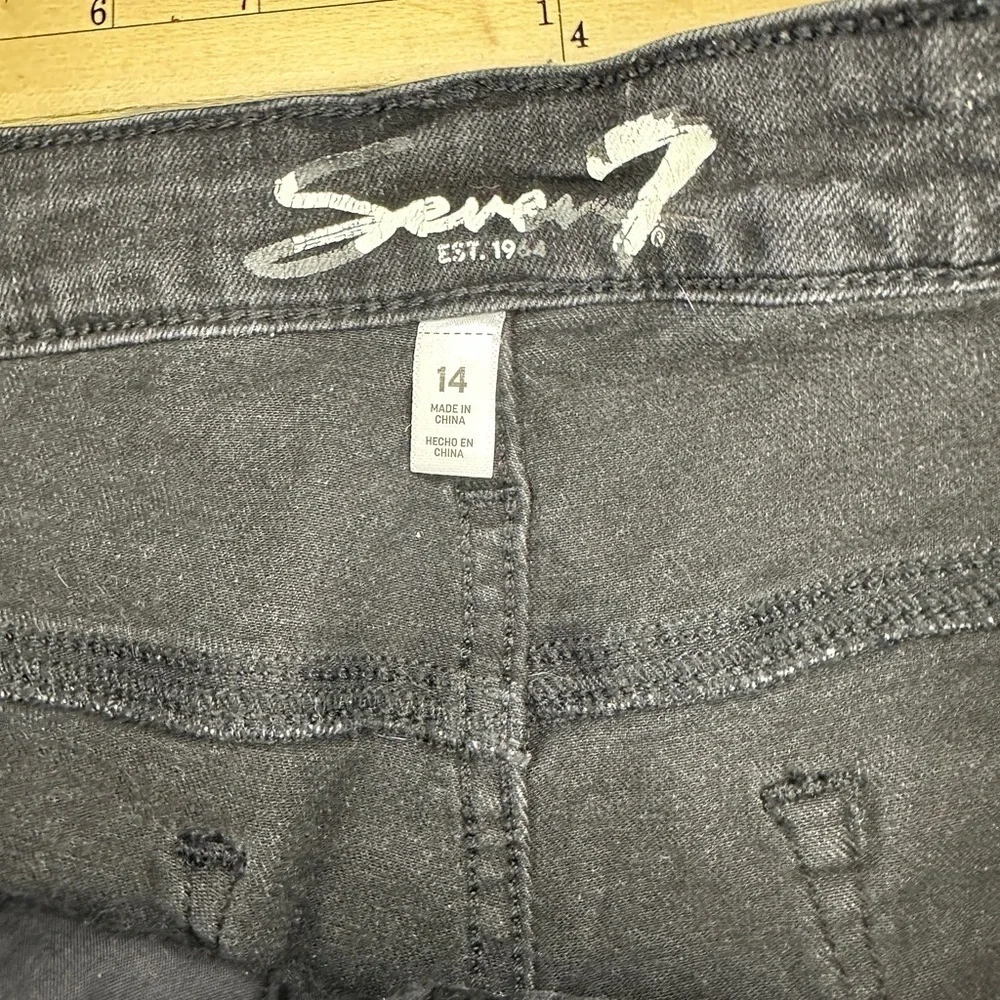 Seven7 gently used